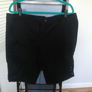 Black Bermuda Shorts 16